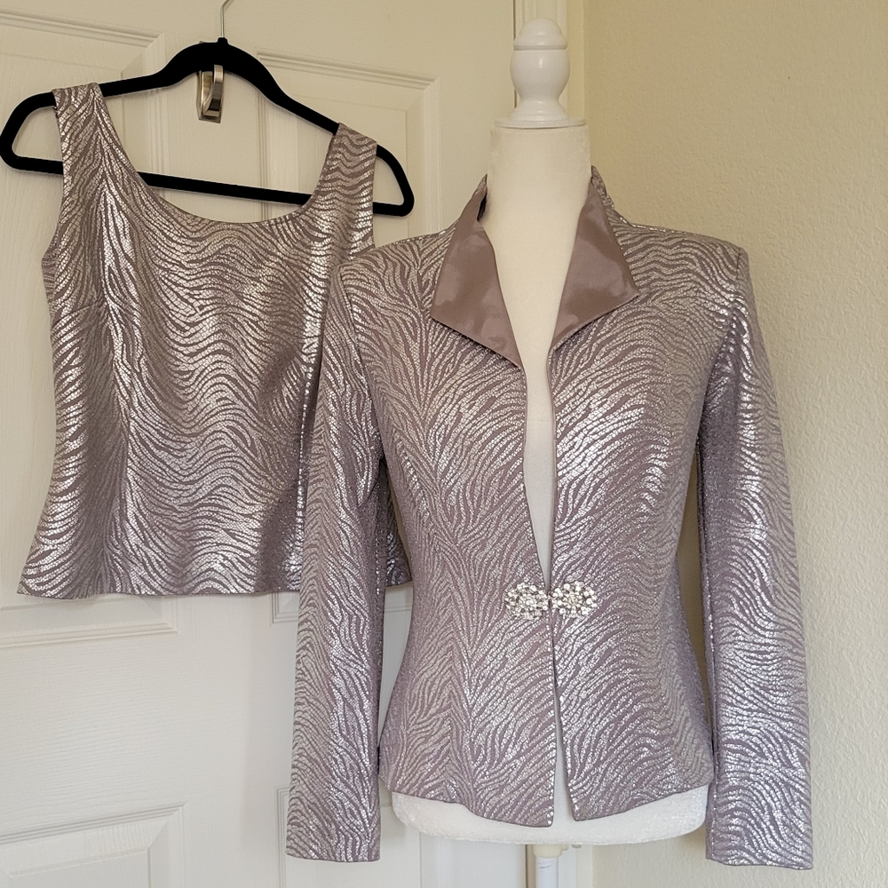 Evening Tank and Jacket - Picture 14 of 14